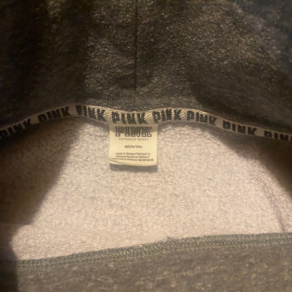 Victoria's Secret PINK Crop Sweater - Picture 2 of 2